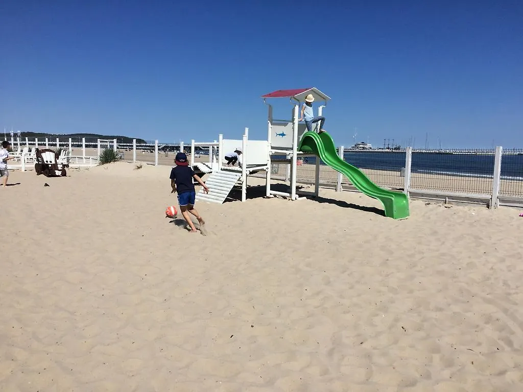 Hotel Zhong Hua Sopot 3*,